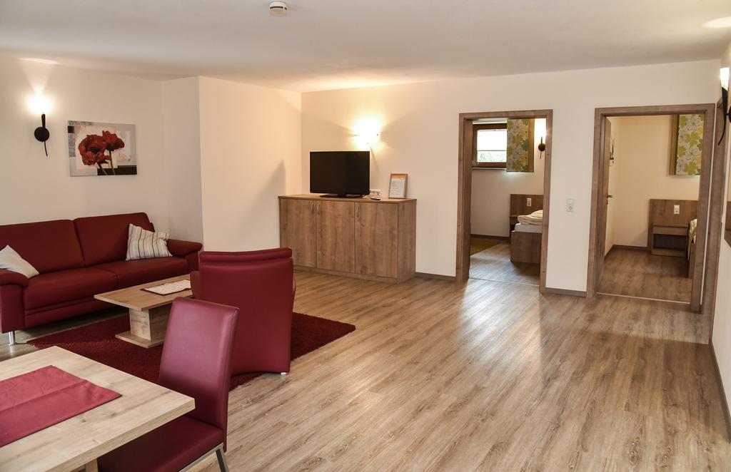 Hotel Zum Adler Oberbechingen